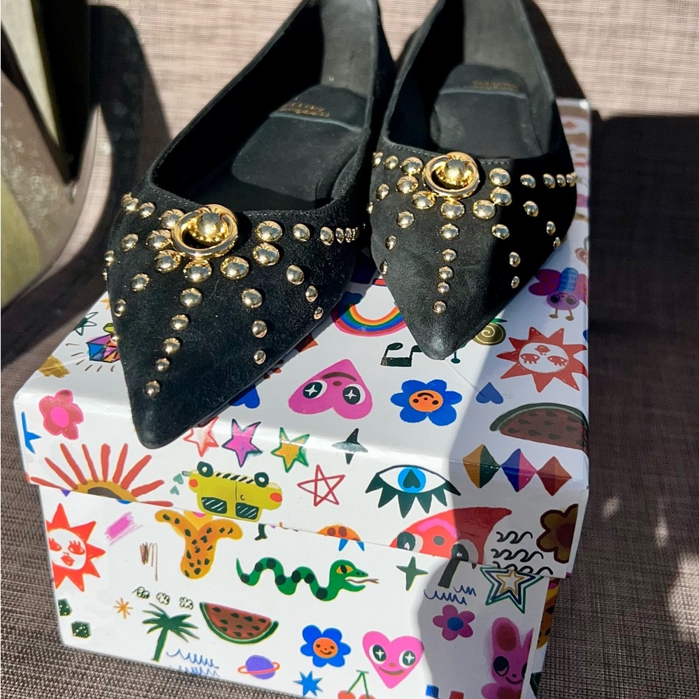 Jeffrey Campbell Elegant Black Embellished Flats